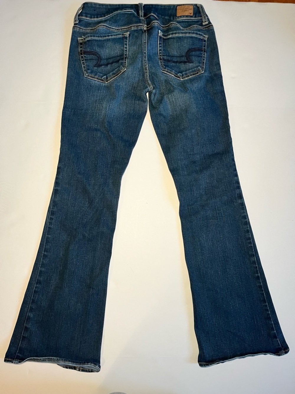 Y2K Vintage Low Rise AE Artist Bootcut Sz 4 short jeans dark Wash - Picture 10 of 10